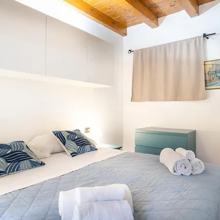 Апартаменты La Casa Di Gio Лекко